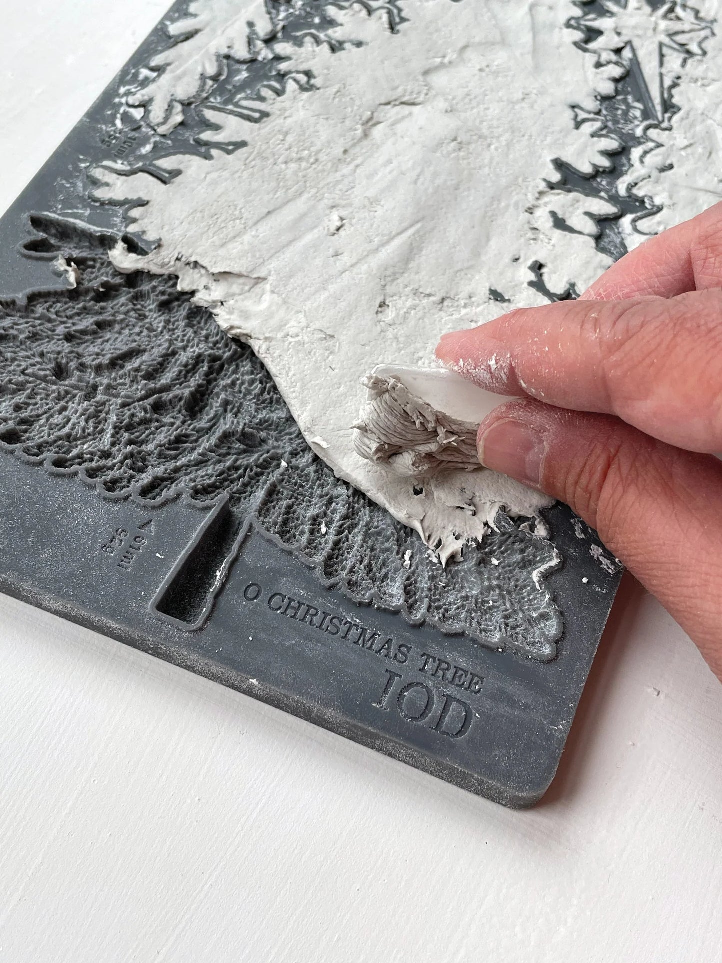 IOD - Christmas Tree Decor Mould 6x10