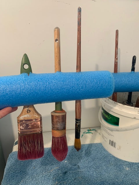 How To Make a $2.50 Brush Cleaning Holder