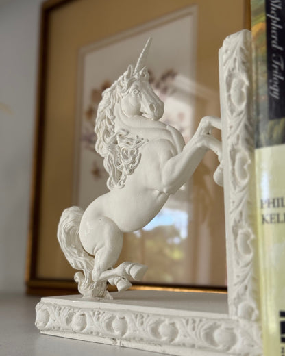 IOD - Unicorns Decor Mould 15.24cm x 25.4cm