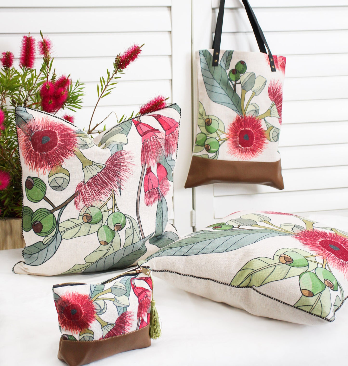 Cushion - Gumflower A