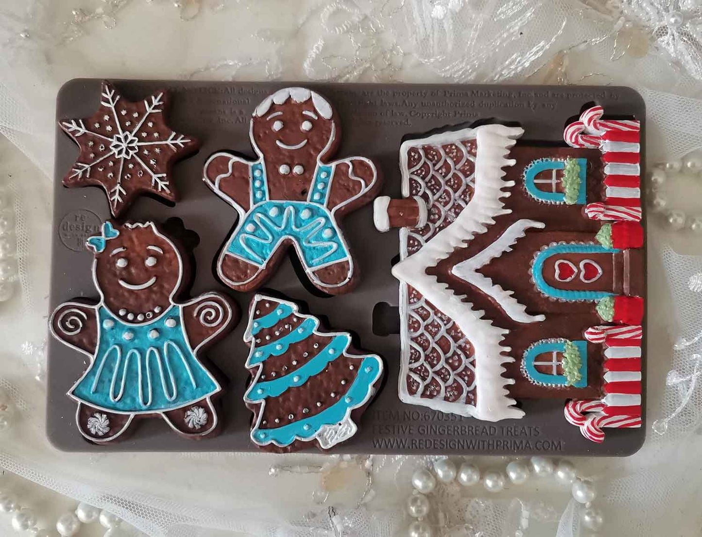 Redesign Decor Moulds® - Festive Gingerbread Treats - 1 pc, 5"x8"x8mm