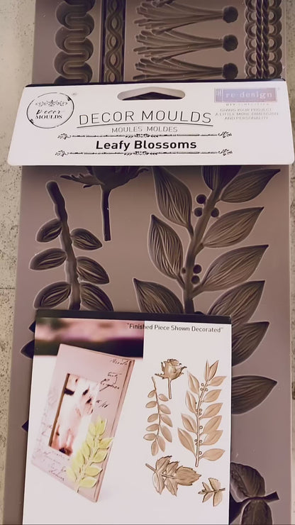 Redesign Decor Moulds® - Leafy Blossoms (5"x8")