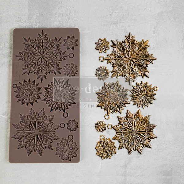 Redesign - Decor Moulds - Papercraft Charms - 1pc, 5"x10"x8mm