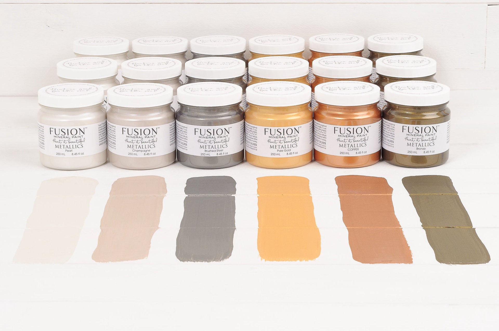 Fusion - METALLIC PAINTS Paint > Fusion Mineral Paint > Metallic Paint Pearl Metallic / 250ml