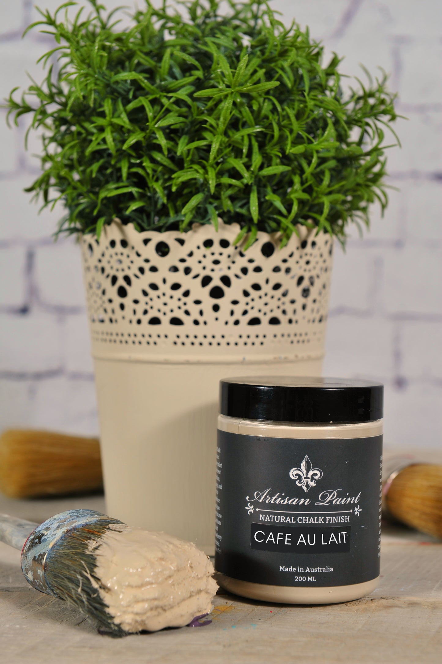 Artisan Natural Chalk Finish - Cafe Au Lait