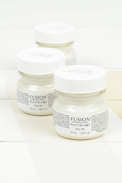 Raw Silk - Fusion Mineral Paint Paint > Fusion Mineral Paint > Furniture Paint 37ml
