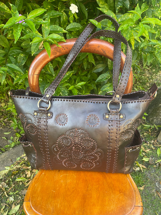 Large Leather Handbag / Overnight bag