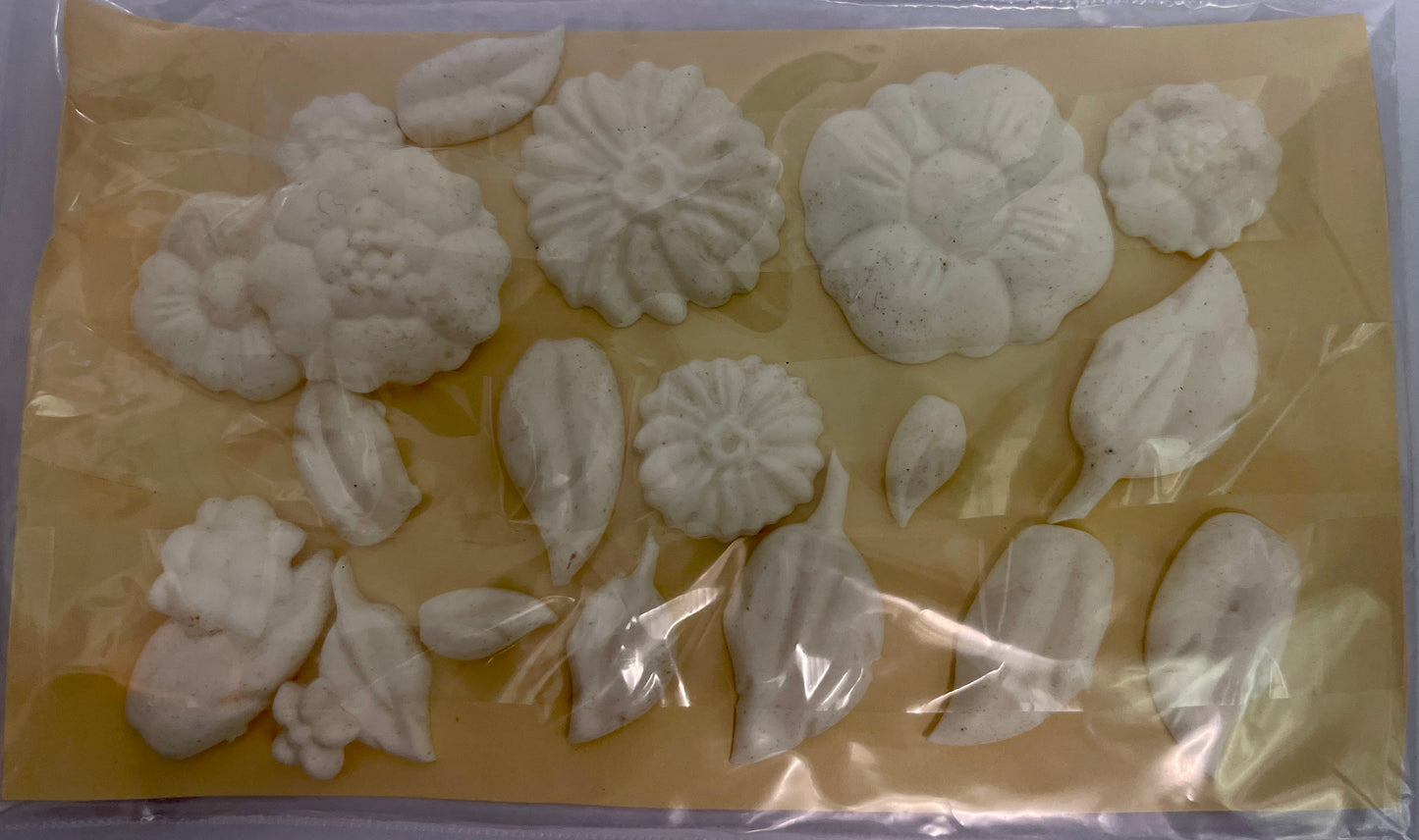 Resin Applique Moulding - IOD Flowers