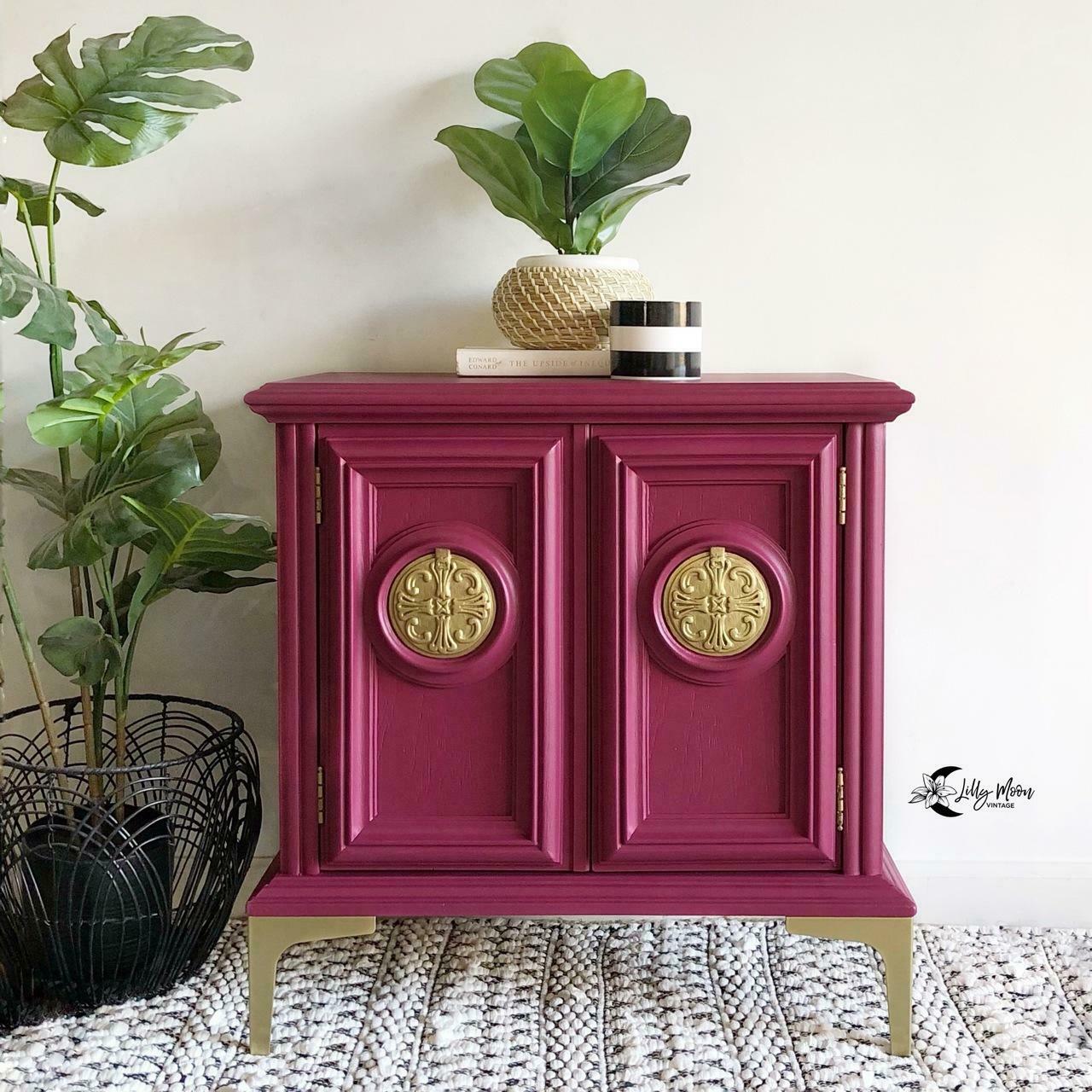 Plum Crazy - Dixie Belle Chalk Mineral Paint