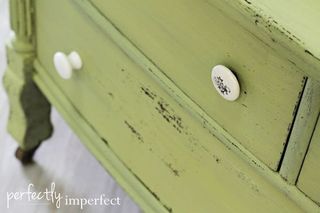 Limeade - Dixie Belle Chalk Mineral Paint Paint > Dixie Belle > Chalk Paint